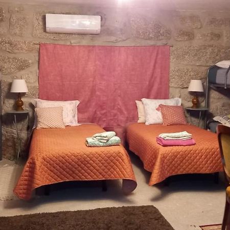 Albergue De Moes - Casa Do Ladrilho מראה חיצוני תמונה